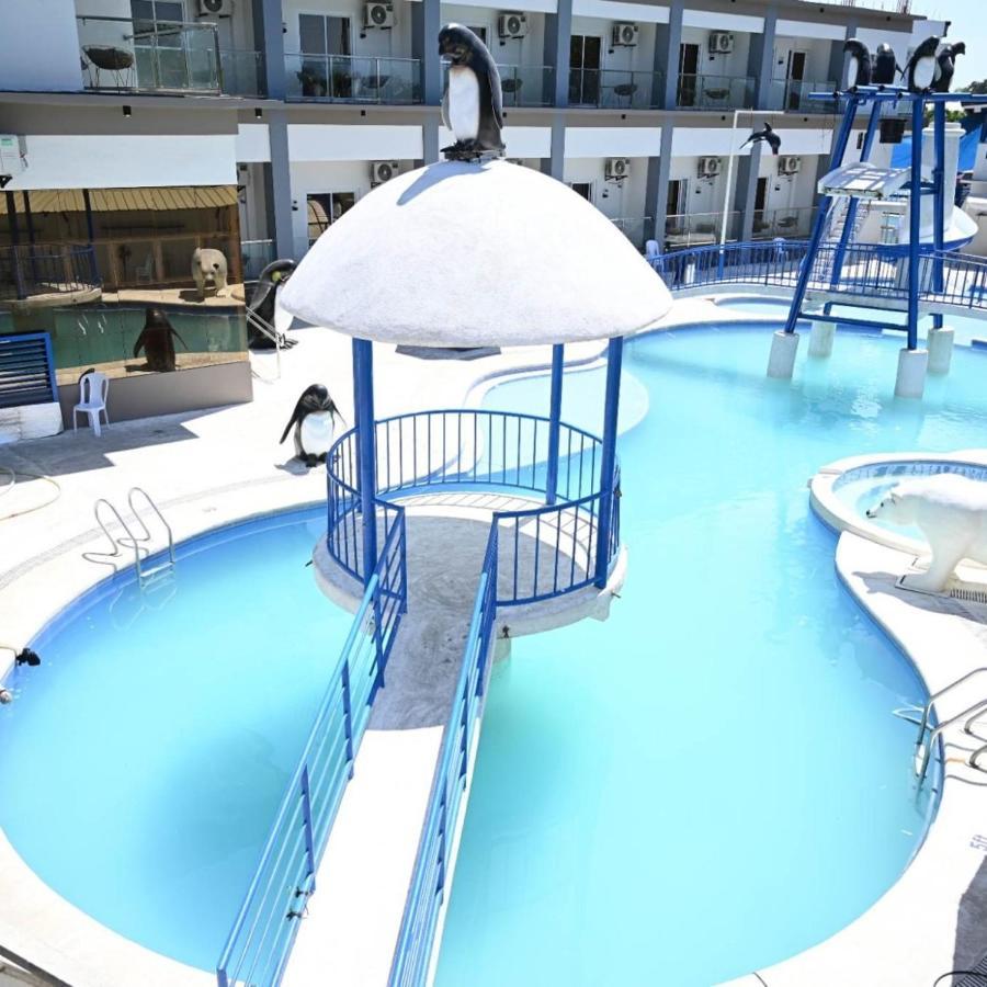 J&V Hotel And Resort Apaleng Экстерьер фото