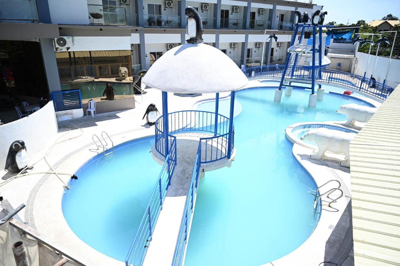 J&V Hotel And Resort Apaleng Экстерьер фото